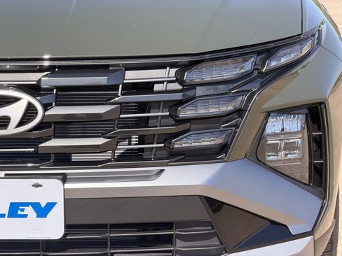 New 2026 Hyundai Tucson SE image 9