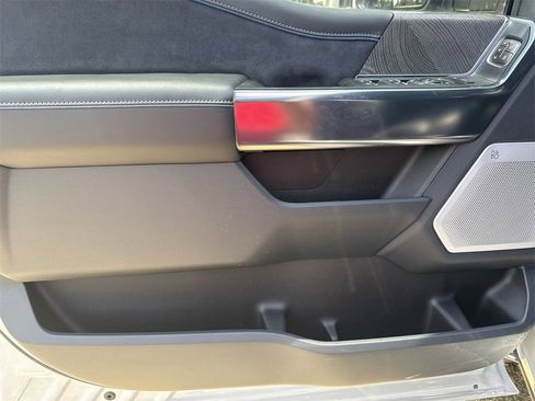 New 2025 Ford F250 Platinum image 11