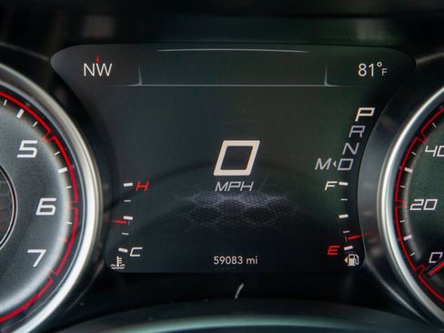 Used 2021 Dodge Charger SXT w/ Leather Interior Group image 18