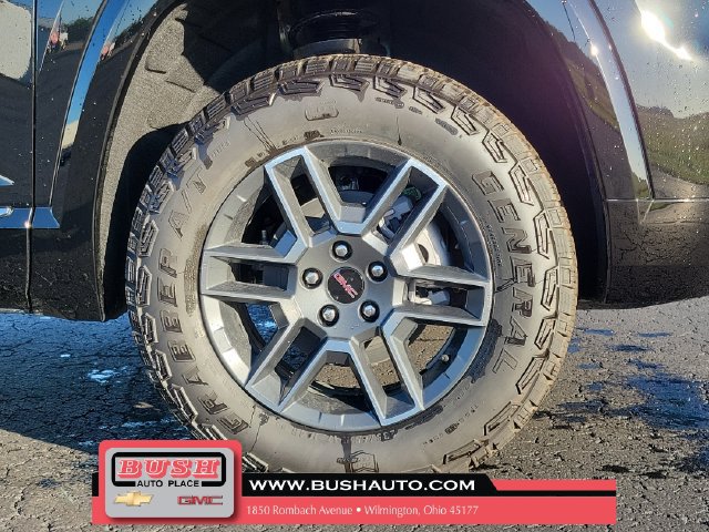 New 2027 GMC Terrain AT4 w/ Convenience Package III AWD/4WD image 5