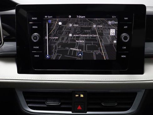 New 2025 Volkswagen Taos SEL w/ Black Wheel Plus Package image 9