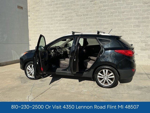Used 2011 Hyundai Tucson Limited AWD/4WD image 13