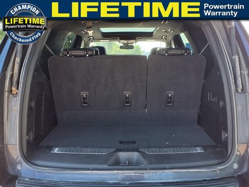 Used 2023 Chevrolet Tahoe Z71 w/ Luxury Package AWD/4WD image 10