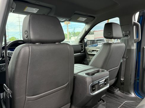 Used 2022 Chevrolet Silverado 1500 LTZ AWD/4WD image 30