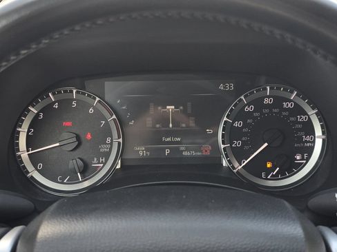 Used 2024 Toyota Highlander XLE AWD/4WD image 18