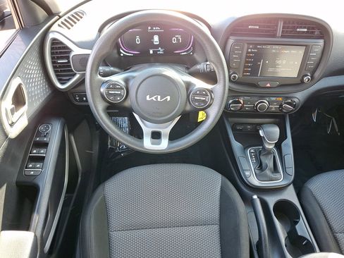 Used 2023 Kia Soul LX w/ Option Group 015 image 12