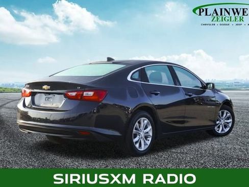Used 2023 Chevrolet Malibu LT image 3