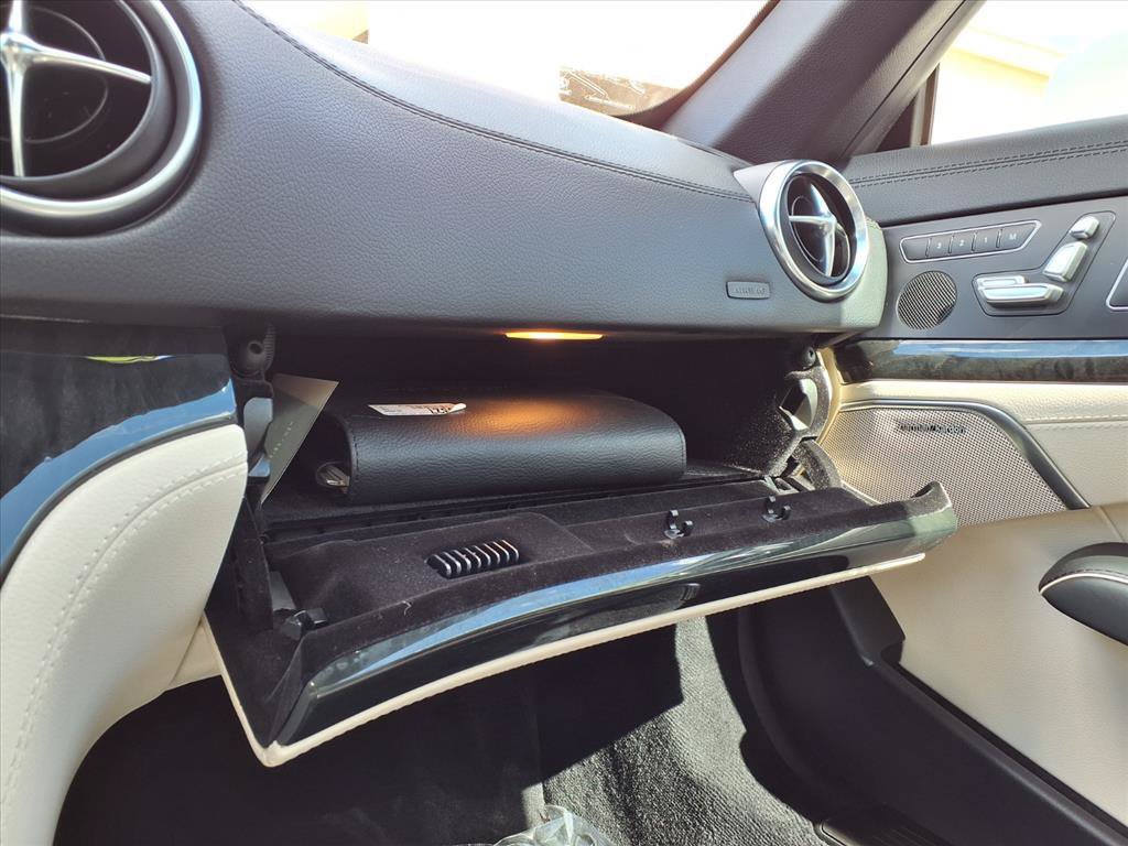 Used 2016 Mercedes-Benz SL 550 image 20