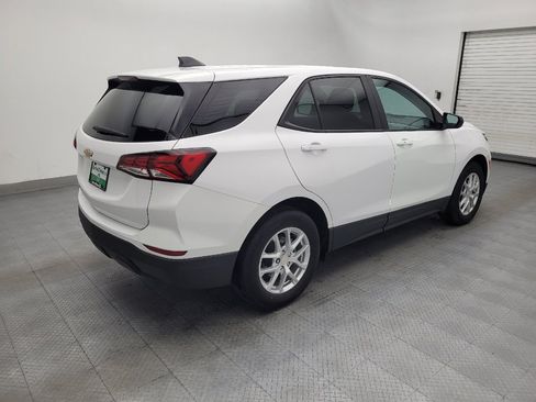 Used 2024 Chevrolet Equinox LS w/ LS Convenience Package FWD image 10