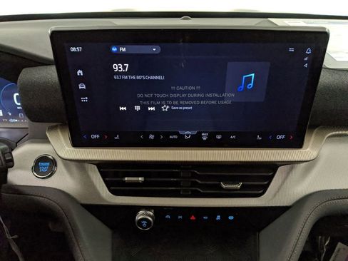 New 2025 Ford Explorer Active image 14