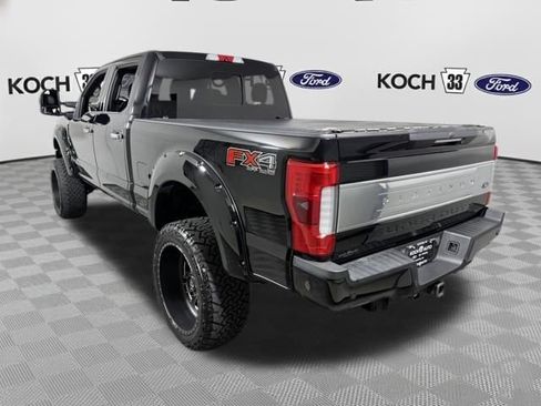 Used 2017 Ford F250 Platinum w/ Platinum Ultimate Package image 6