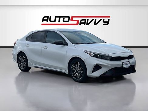 Used 2023 Kia Forte GT-Line FWD image 1