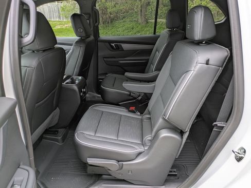 New 2026 Buick Enclave Sport Touring w/ Power Package AWD/4WD image 31