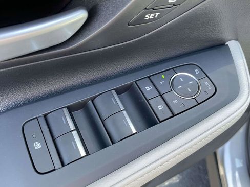 New 2026 Toyota Grand Highlander FWD image 31