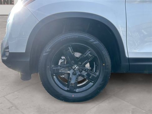 Used 2022 Honda Ridgeline Black Edition image 14
