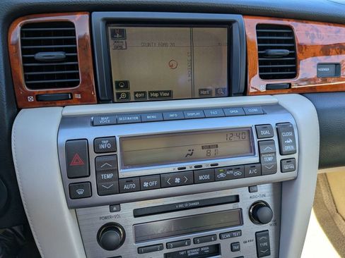 Used 2006 Lexus SC 430 Convertible w/ Preferred Accessory Pkg image 24