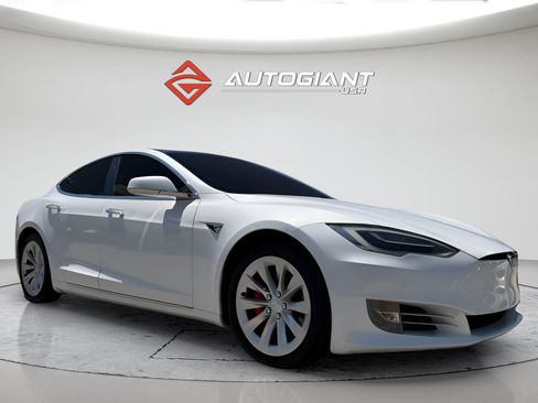Used 2019 Tesla Model S Performance AWD/4WD image 18