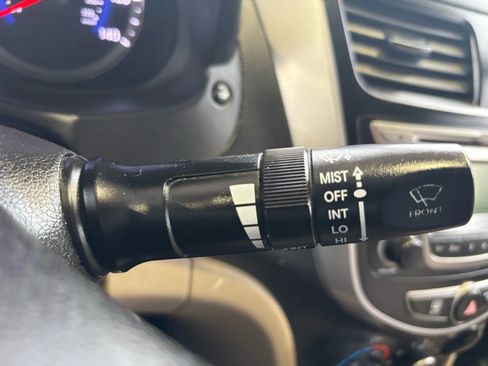 Used 2017 Hyundai Accent SE image 13