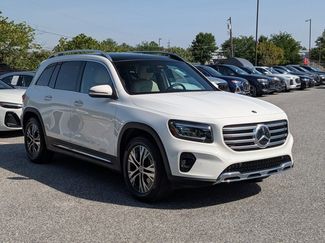Used 2024 Mercedes-Benz GLB 250 4MATIC video 3