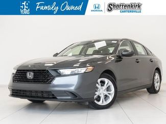 Used 2023 Honda Accord LX video 1