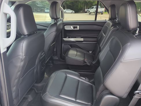 Certified 2023 Ford Explorer XLT w/ Equipment Group 202A RWD image 12
