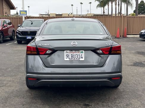 Used 2022 Nissan Altima 2.5 SV FWD image 23