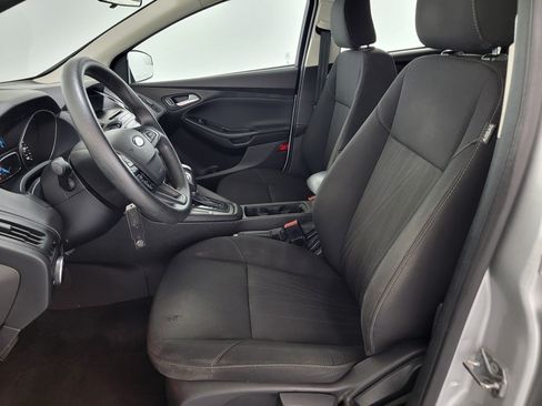 Used 2016 Ford Focus SE FWD image 14