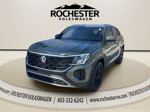 New 2026 Volkswagen Atlas Cross Sport SE AWD/4WD image 1
