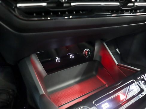Certified 2025 Audi Q6 e-tron Premium Plus w/ Premium Plus AWD/4WD image 22