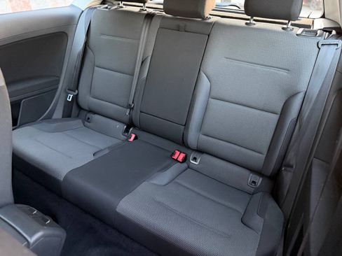 Used 2015 Volkswagen Golf Launch Edition FWD image 14