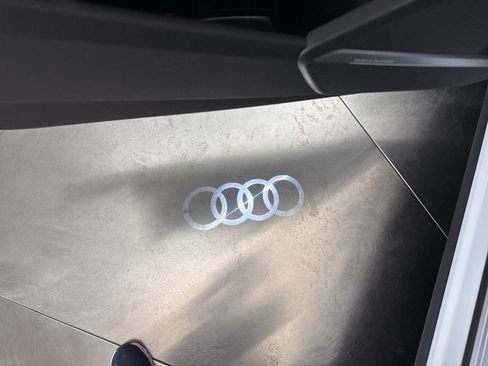 Used 2018 Audi SQ5 Prestige w/ Prestige Package AWD/4WD image 18