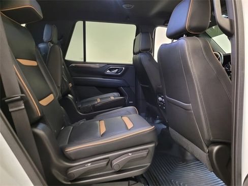 Used 2021 GMC Yukon AT4 w/ Technology Package image 16
