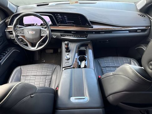Used 2022 Cadillac Escalade Sport Platinum AWD/4WD image 12