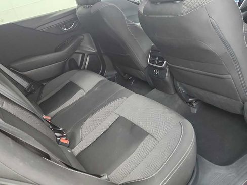 Used 2023 Subaru Outback Premium AWD/4WD image 37