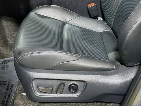 Used 2025 Toyota 4Runner Limited image 17