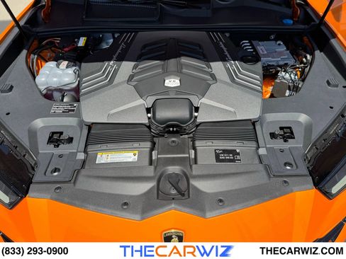 Used 2022 Lamborghini Urus image 15