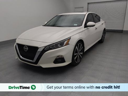 Used 2020 Nissan Altima 2.5 Platinum image 1