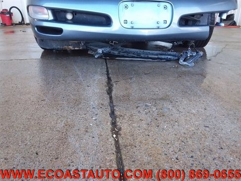 Used 2004 Chevrolet Corvette Convertible w/ Preferred Equipment Group image 17