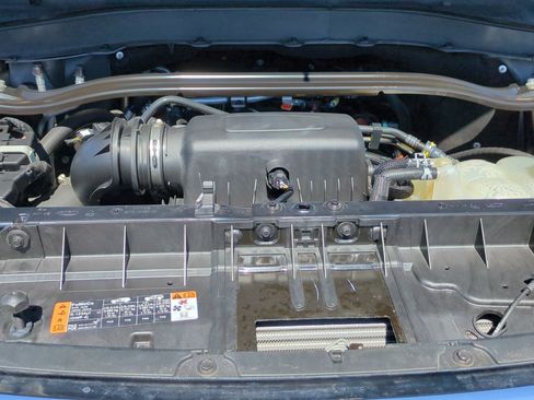 Used 2022 Ford Explorer Limited w/ Class IV Trailer Tow Package AWD/4WD image 32