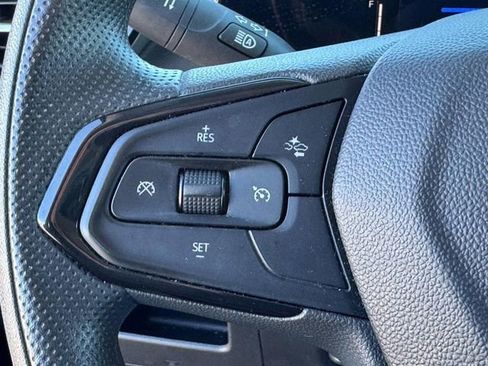 Used 2024 Chevrolet TrailBlazer LS image 21