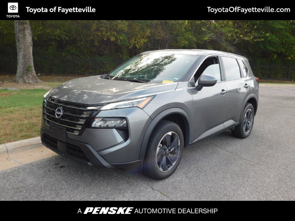 Used 2024 Nissan Rogue SV FWD image 1
