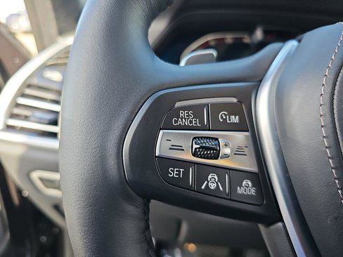 Certified 2023 BMW X5 sDrive40i image 17