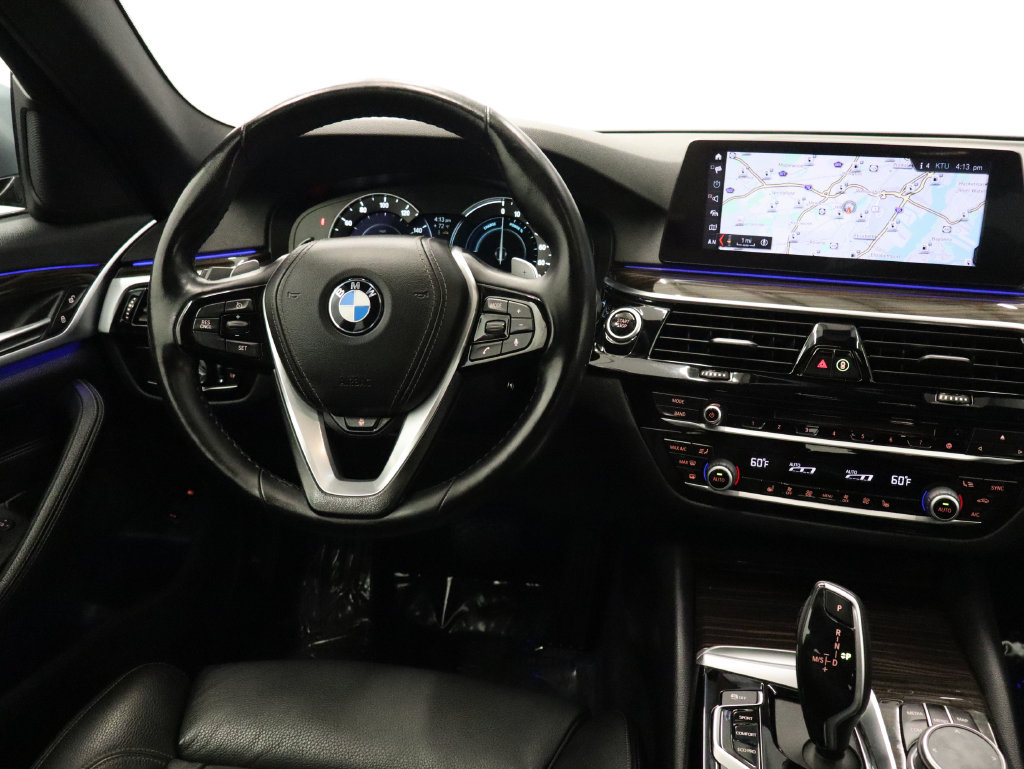 Used 2019 BMW 530e xDrive w/ Convenience Package AWD/4WD image 19