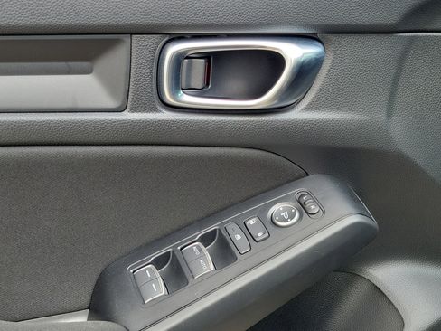Certified 2025 Honda Civic Sport image 22