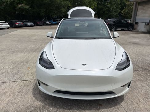 Used 2021 Tesla Model Y Performance AWD/4WD image 16