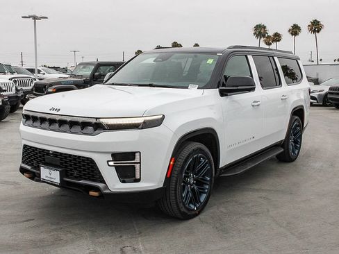New 2026 Jeep Grand Wagoneer L 4WD image 4