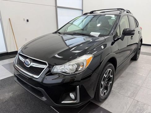 Used 2017 Subaru Crosstrek 2.0i Limited AWD/4WD image 6