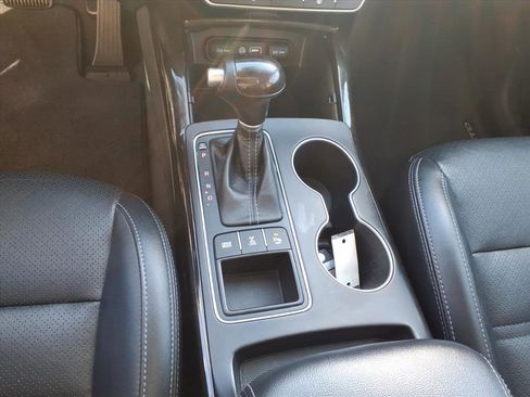 Used 2017 Kia Sorento EX image 14