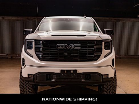 Used 2024 GMC Sierra 1500 Elevation image 4