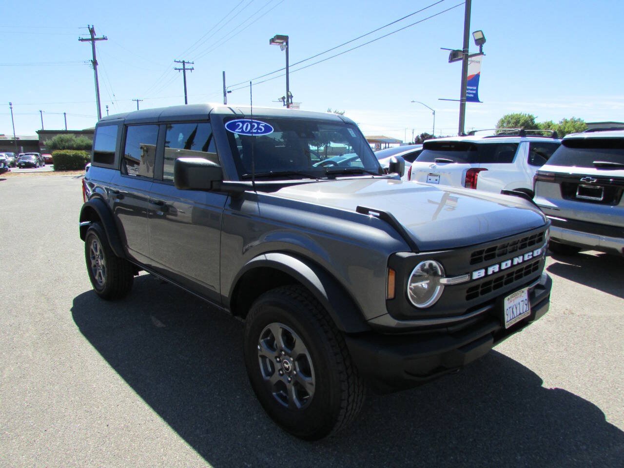 Used 2025 Ford Bronco Big Bend AWD/4WD image 2